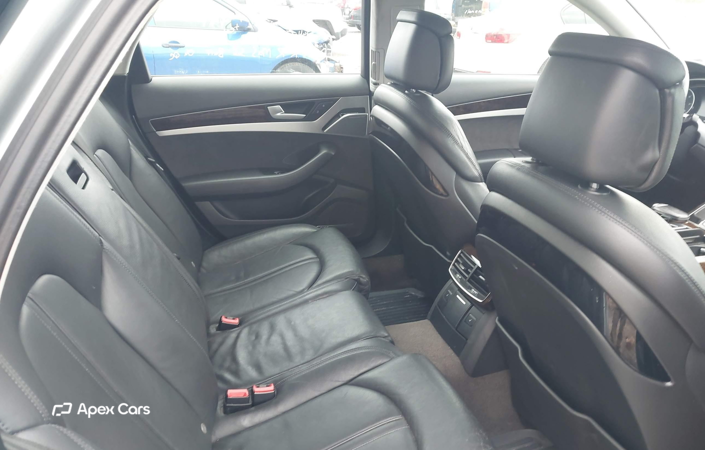 Audi A8 2011