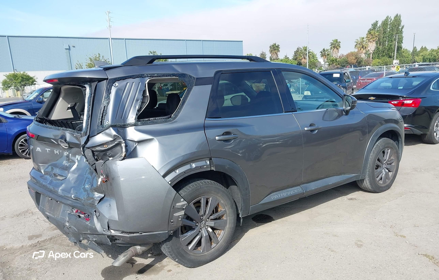 Nissan Pathfinder 2023