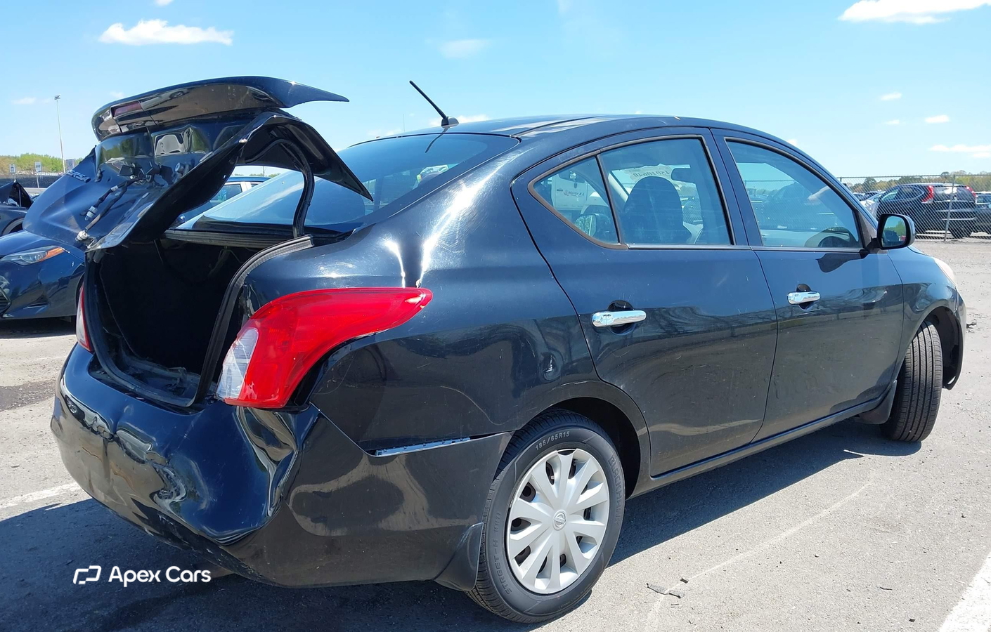 Nissan Versa 2014