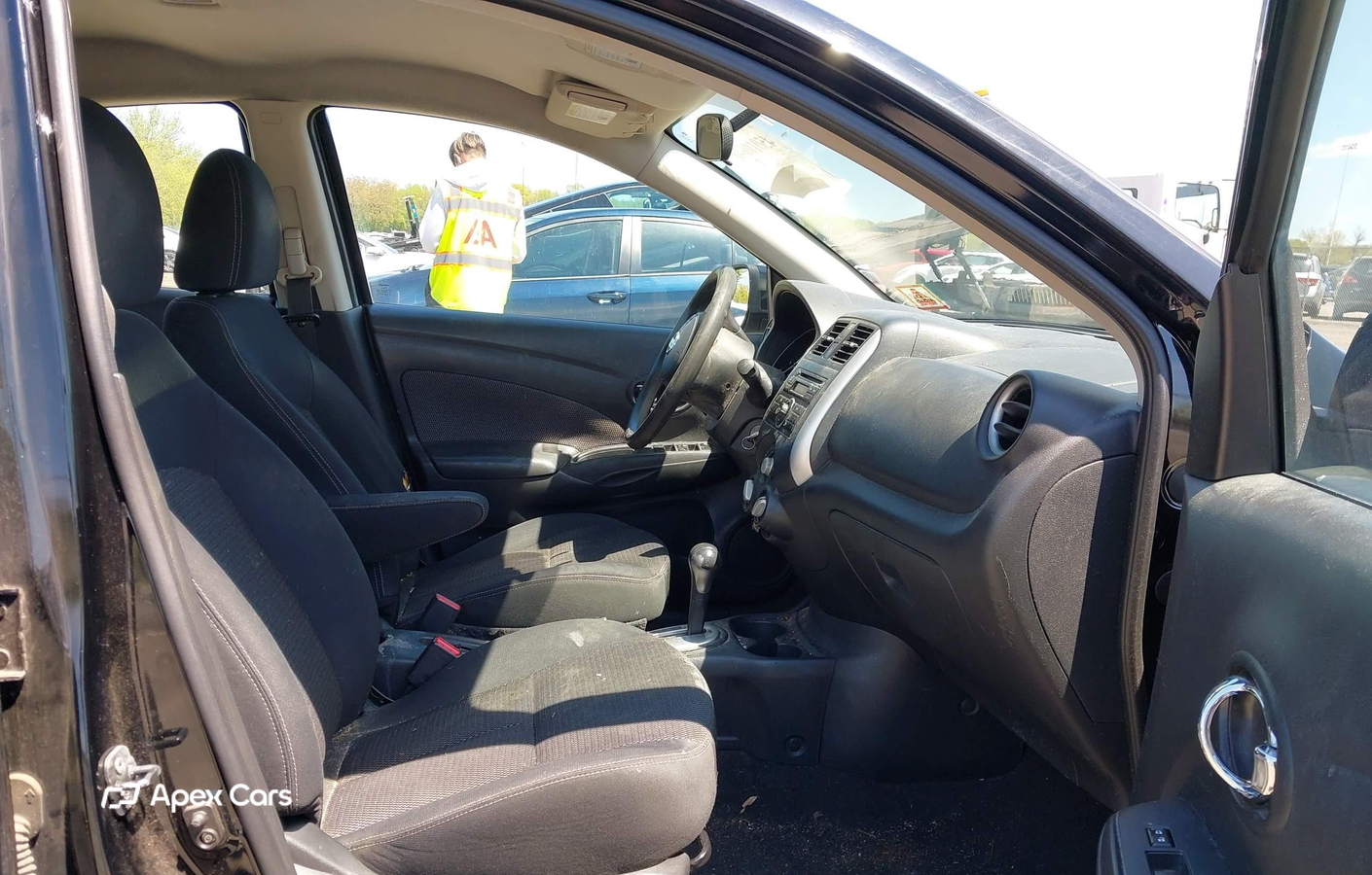 Nissan Versa 2014