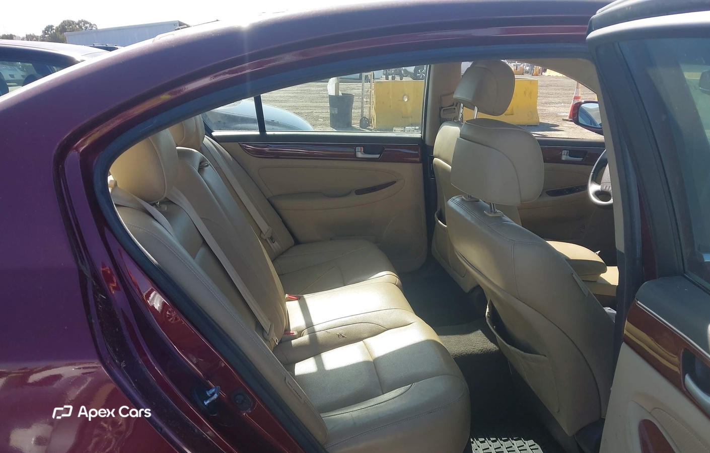 Hyundai Genesis 2013