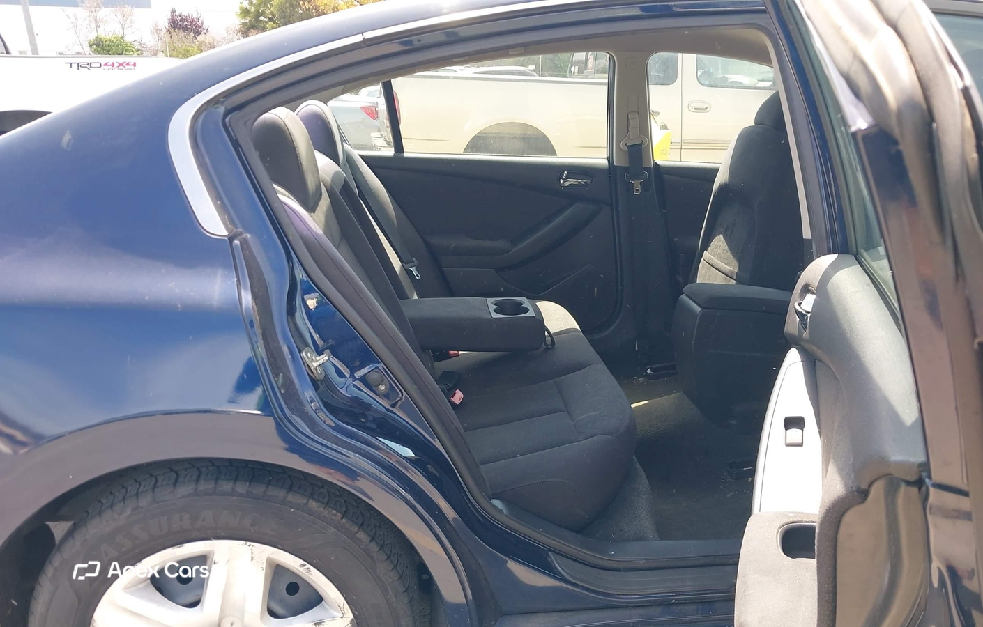 Nissan Altima 2012