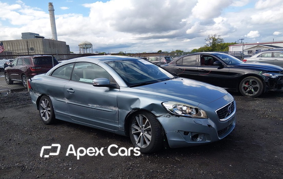 Volvo C70 2011 - Image 1 of 11