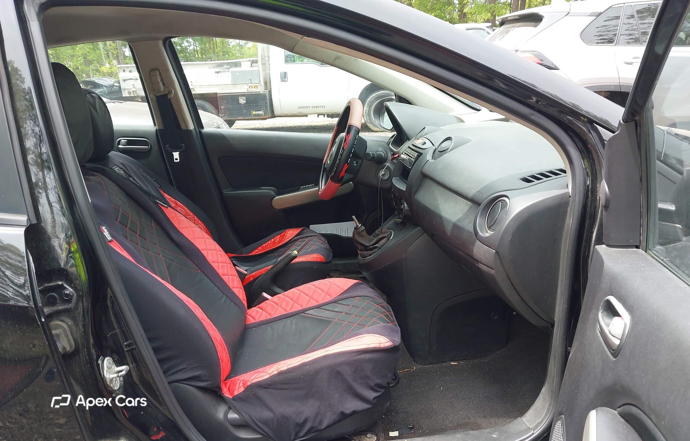 Mazda 2 2012