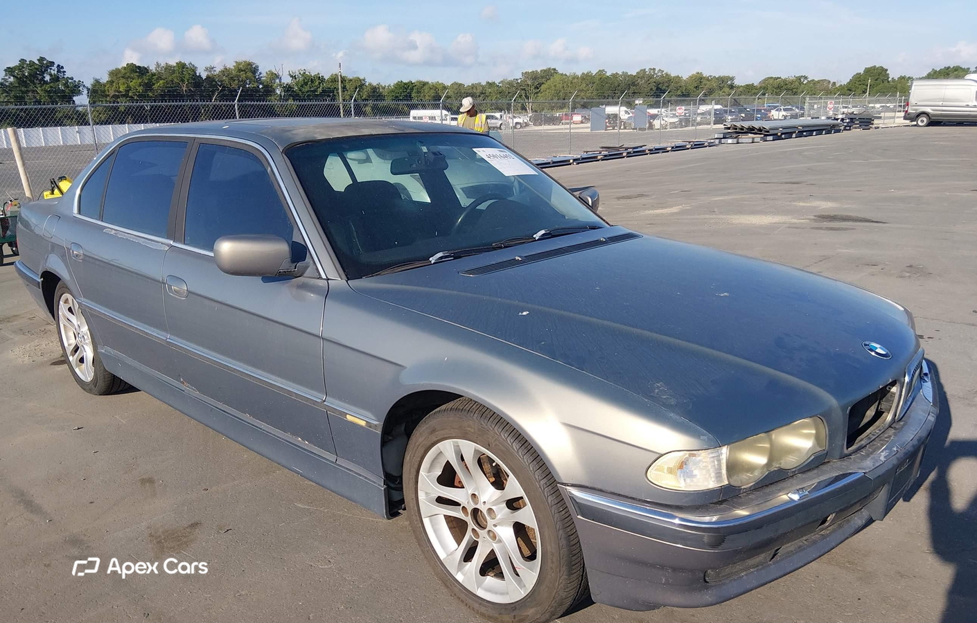 BMW Series 7 2001