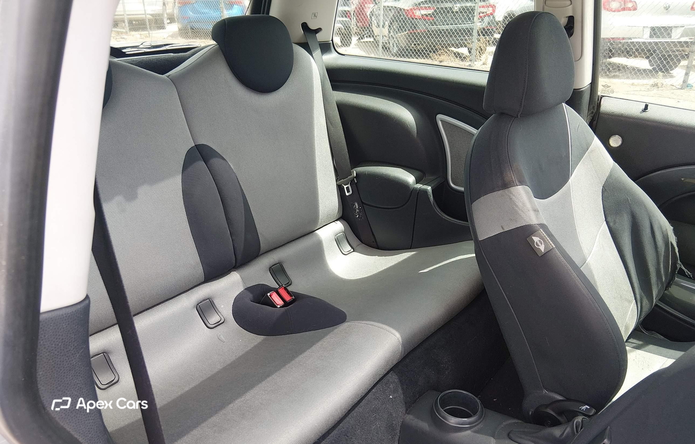 MINI Cooper 2004
