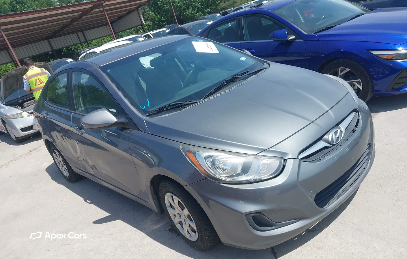 Hyundai Accent 2013