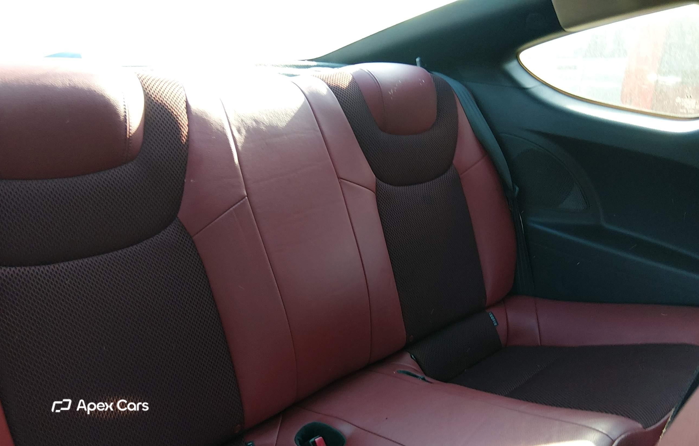 Hyundai Genesis 2013