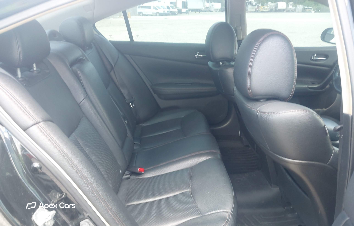 Nissan Maxima 2011