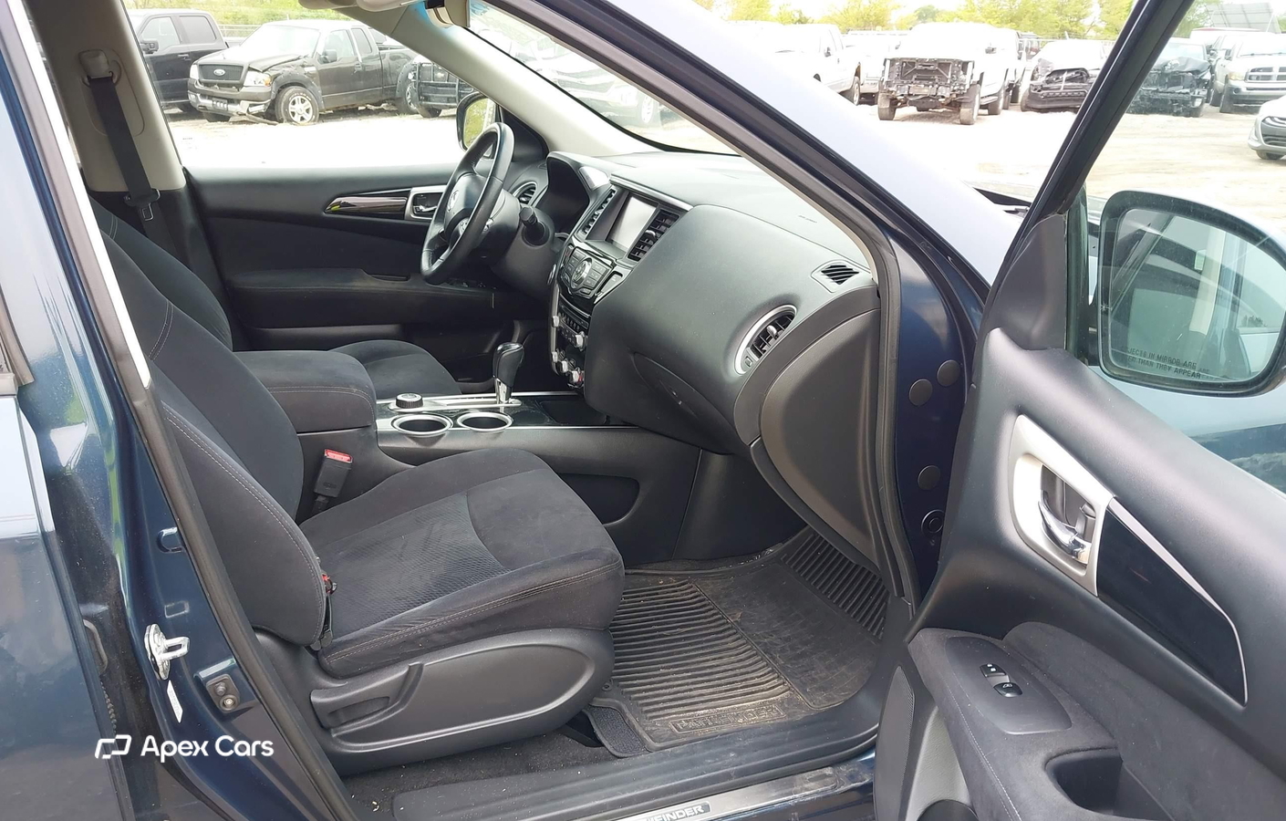 Nissan Pathfinder 2013
