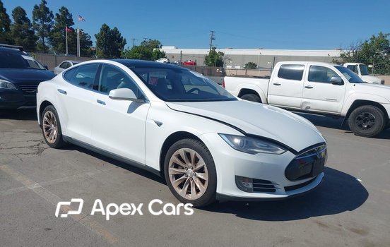 Tesla Model S 2013 - Zdjęcie 1 z 18