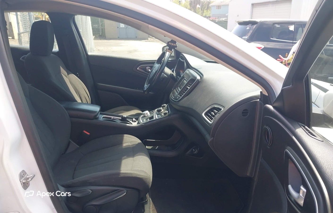 Chrysler 200 2015