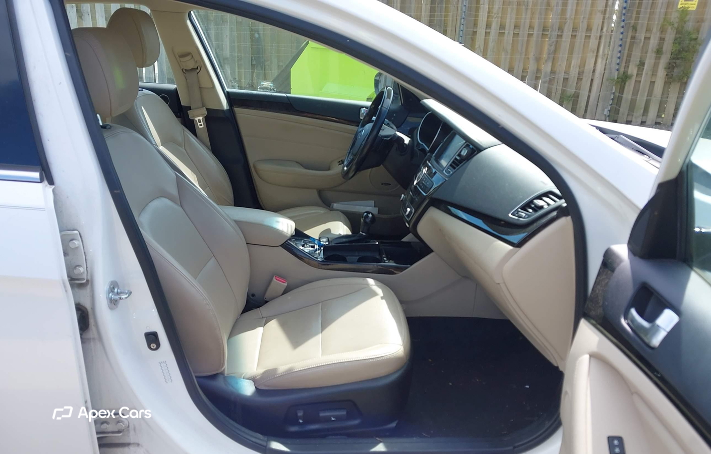 Kia Cadenza 2014