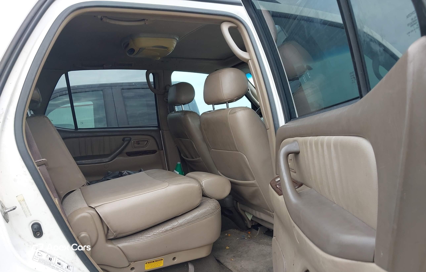 Toyota Sequoia 2004