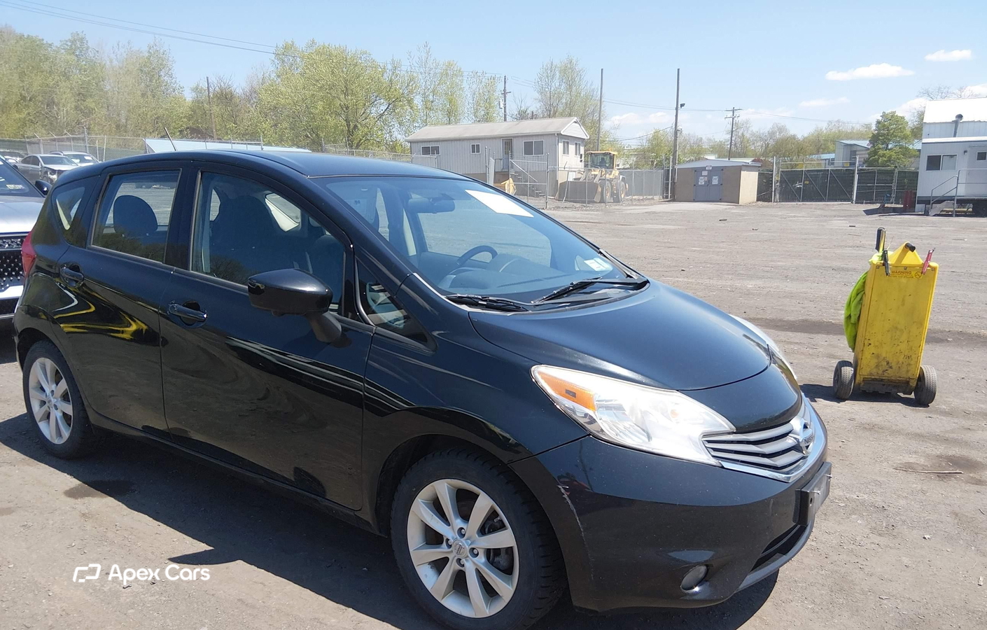 Nissan Versa 2015