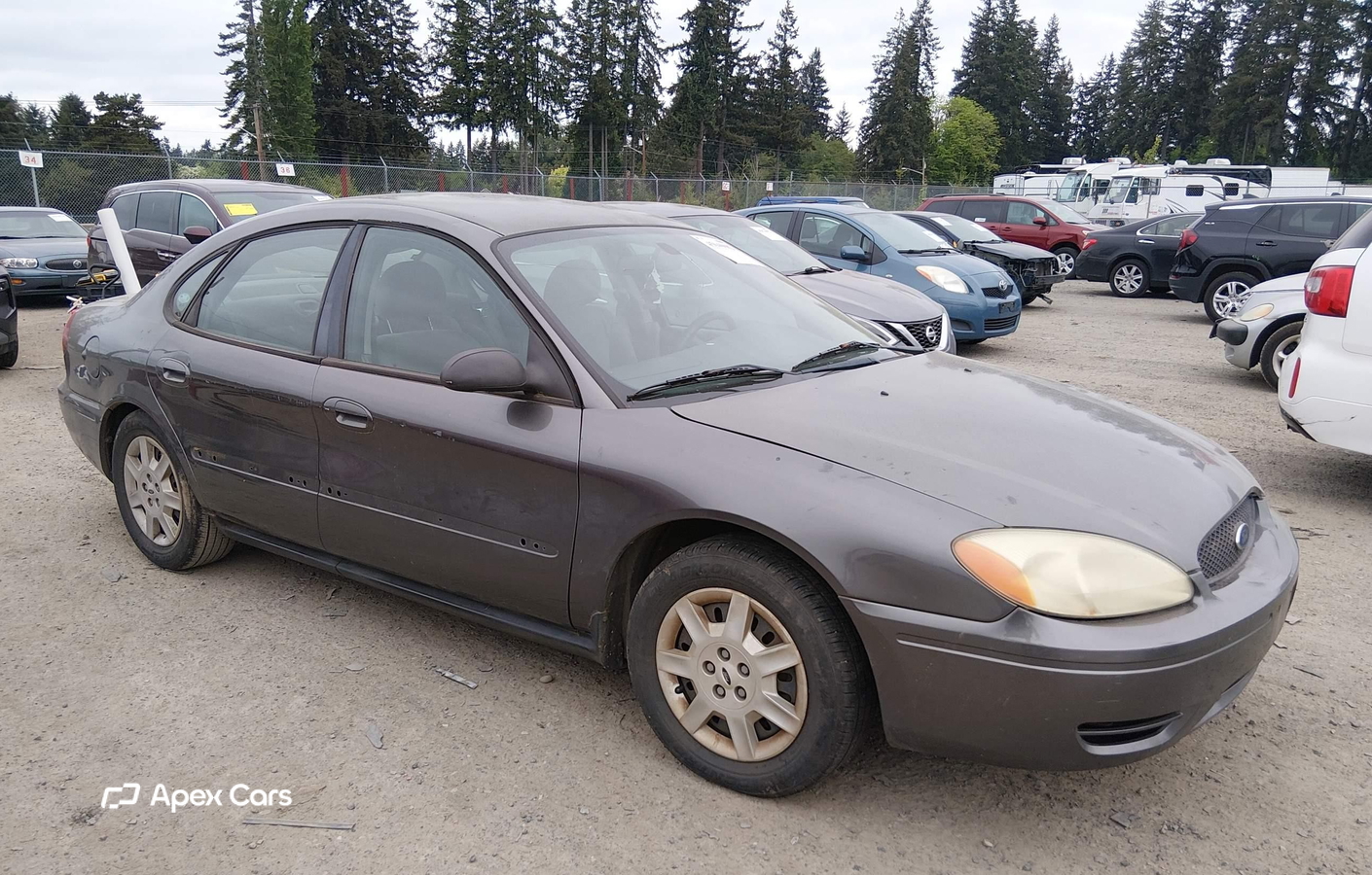 Ford Taurus 2004