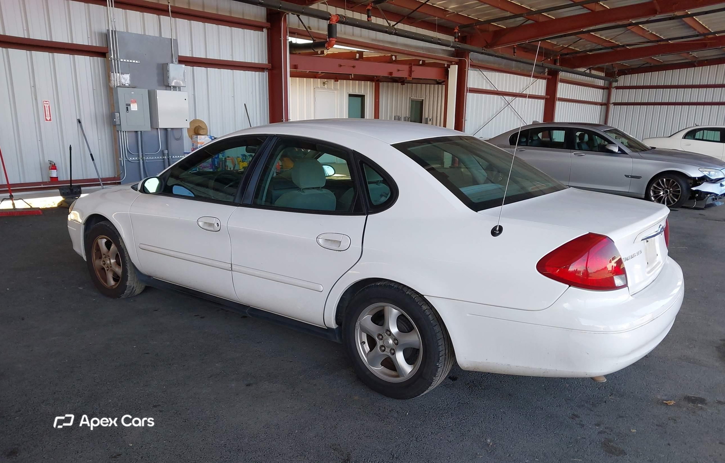 Ford Taurus 2002