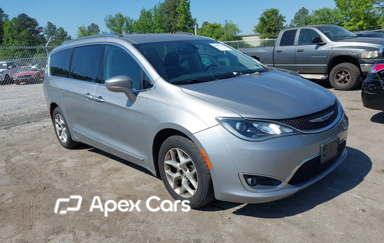 Chrysler Pacifica 2017 - Zdjęcie 1 z 16