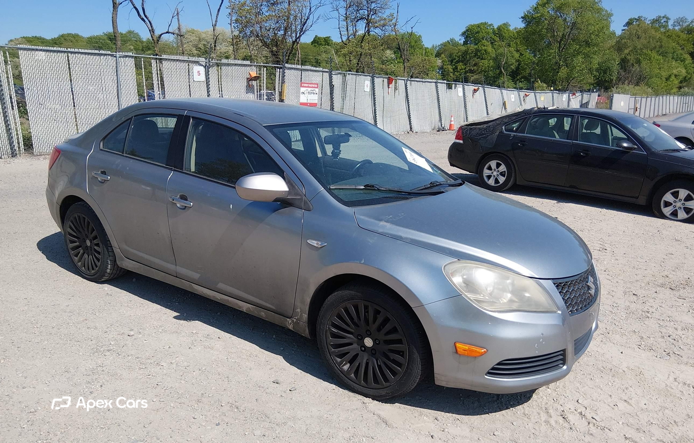 Suzuki Kizashi 2012