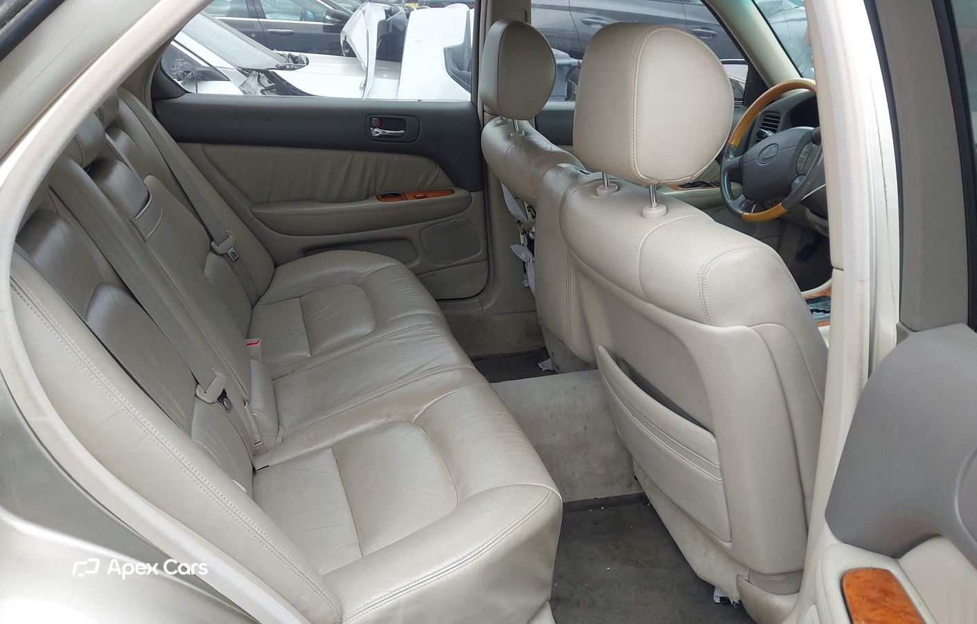 Lexus LS 2000