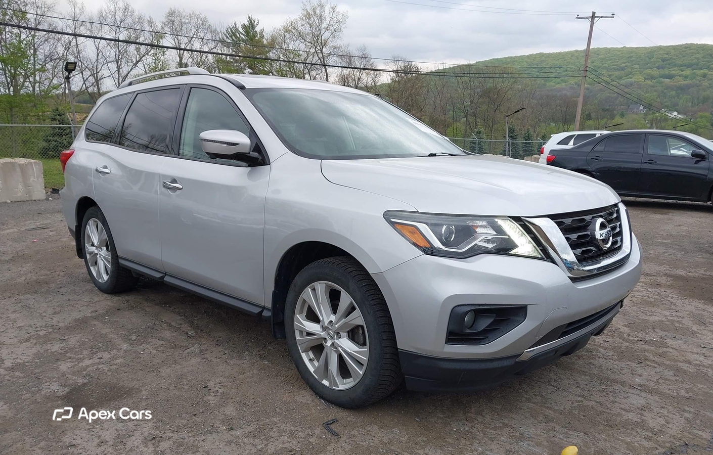 Nissan Pathfinder 2018