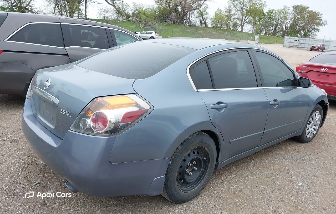 Nissan Altima 2012