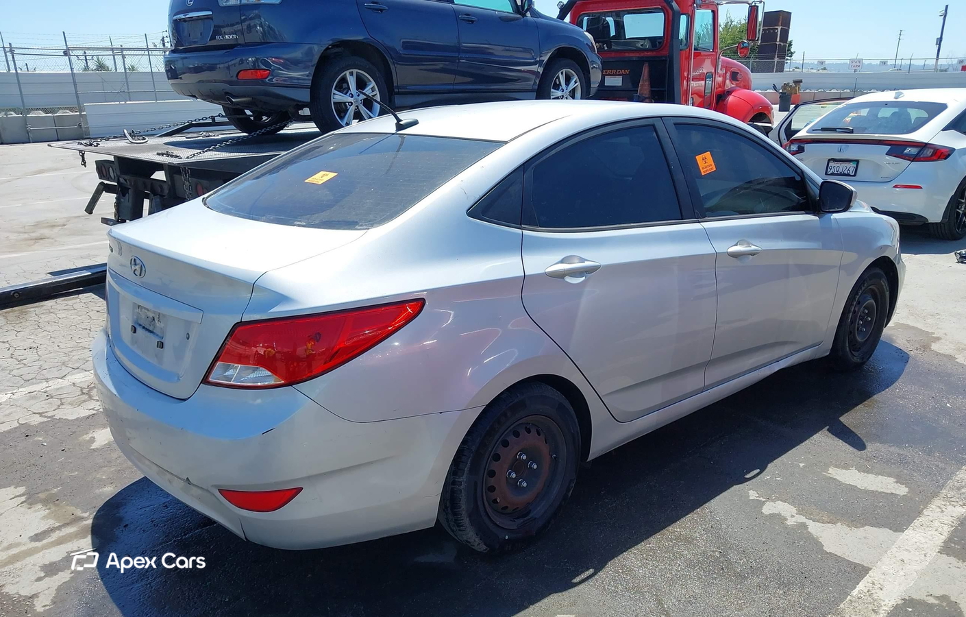 Hyundai Accent 2015