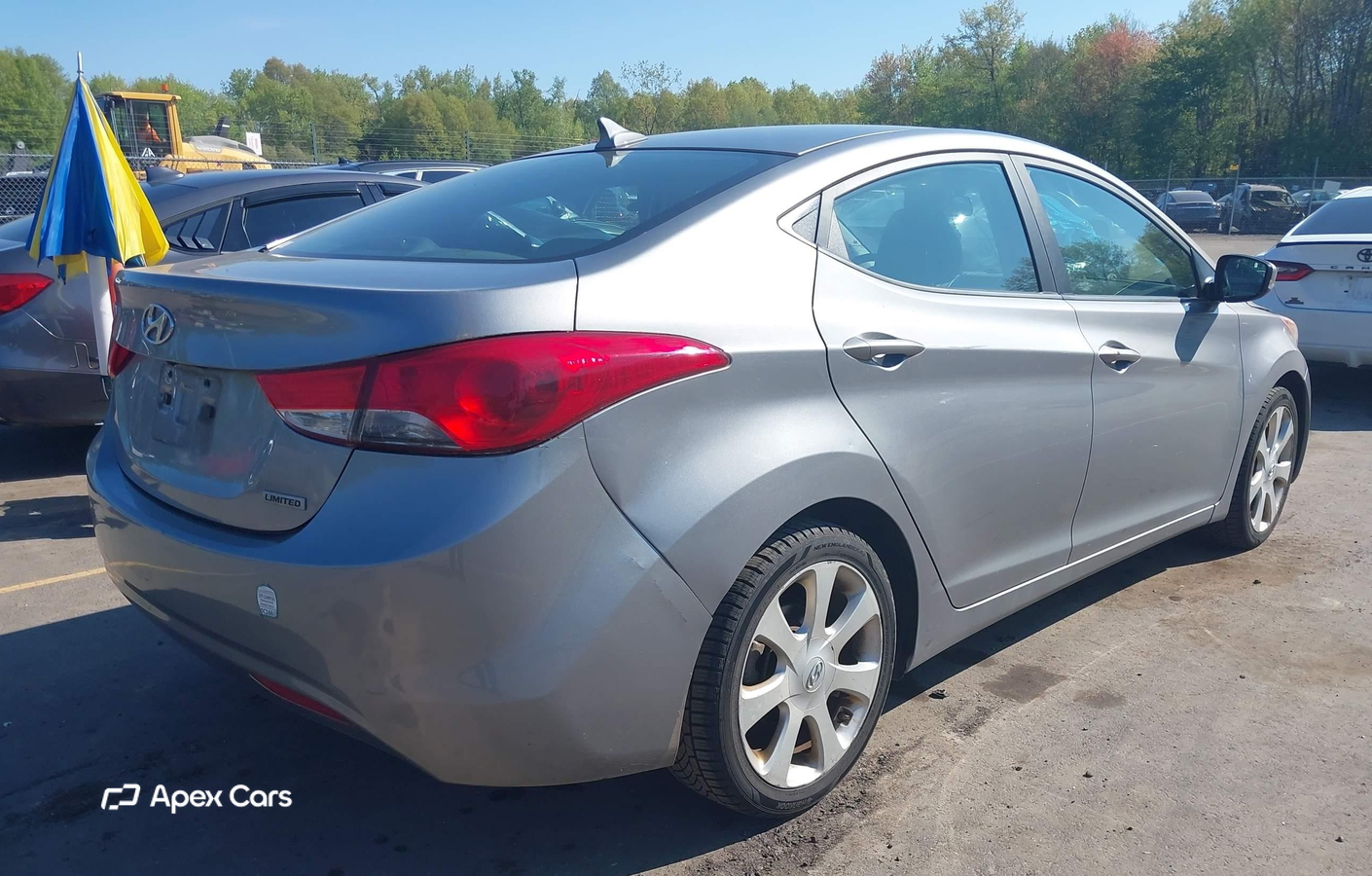 Hyundai Elantra 2012