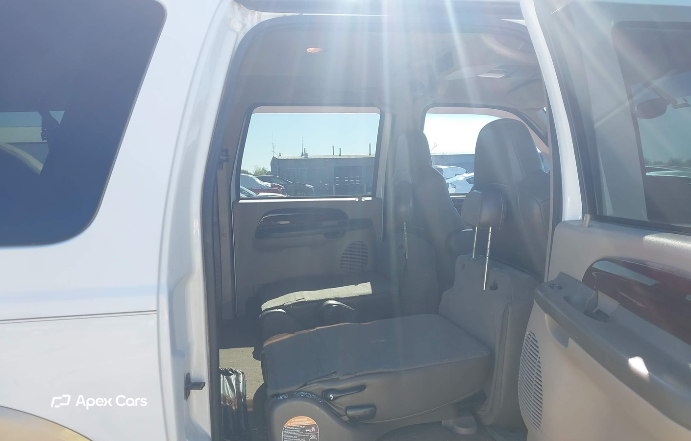 Ford Excursion 2004