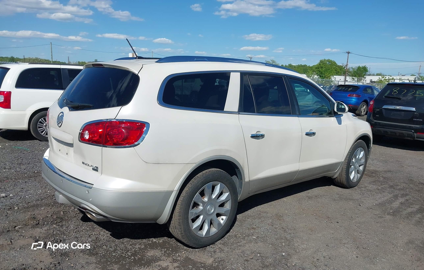 Buick Enclave 2011
