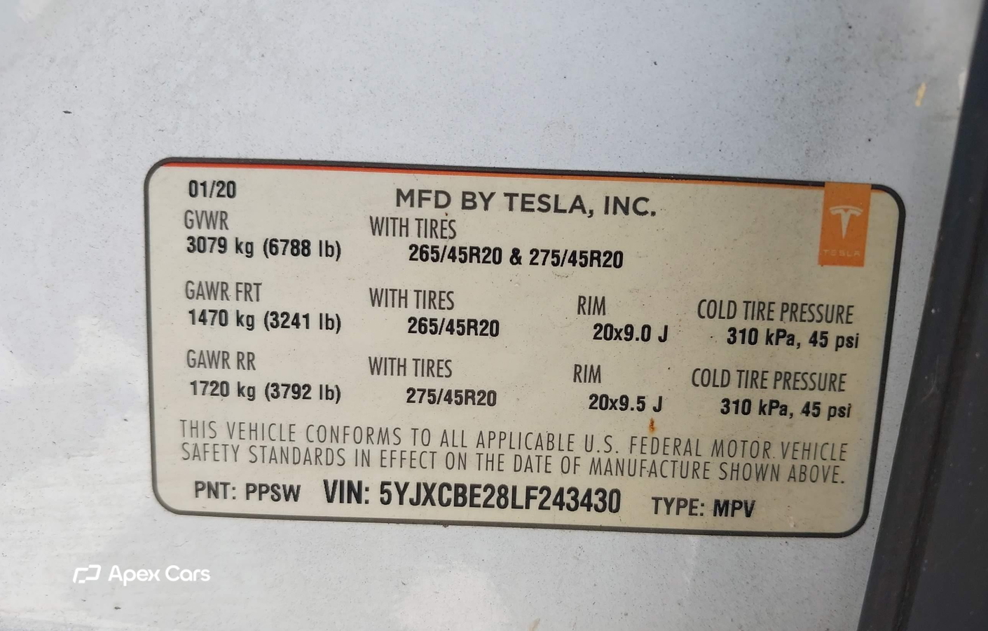 Tesla Model X 2020