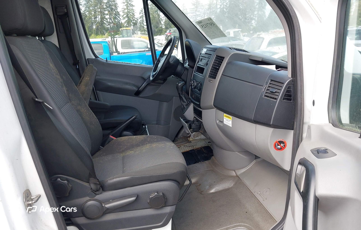 Mercedes-Benz Sprinter 2013