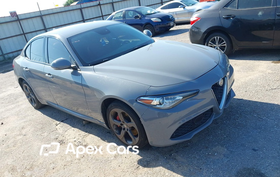 Alfa Romeo Giulia 2017 - Image 1 of 16