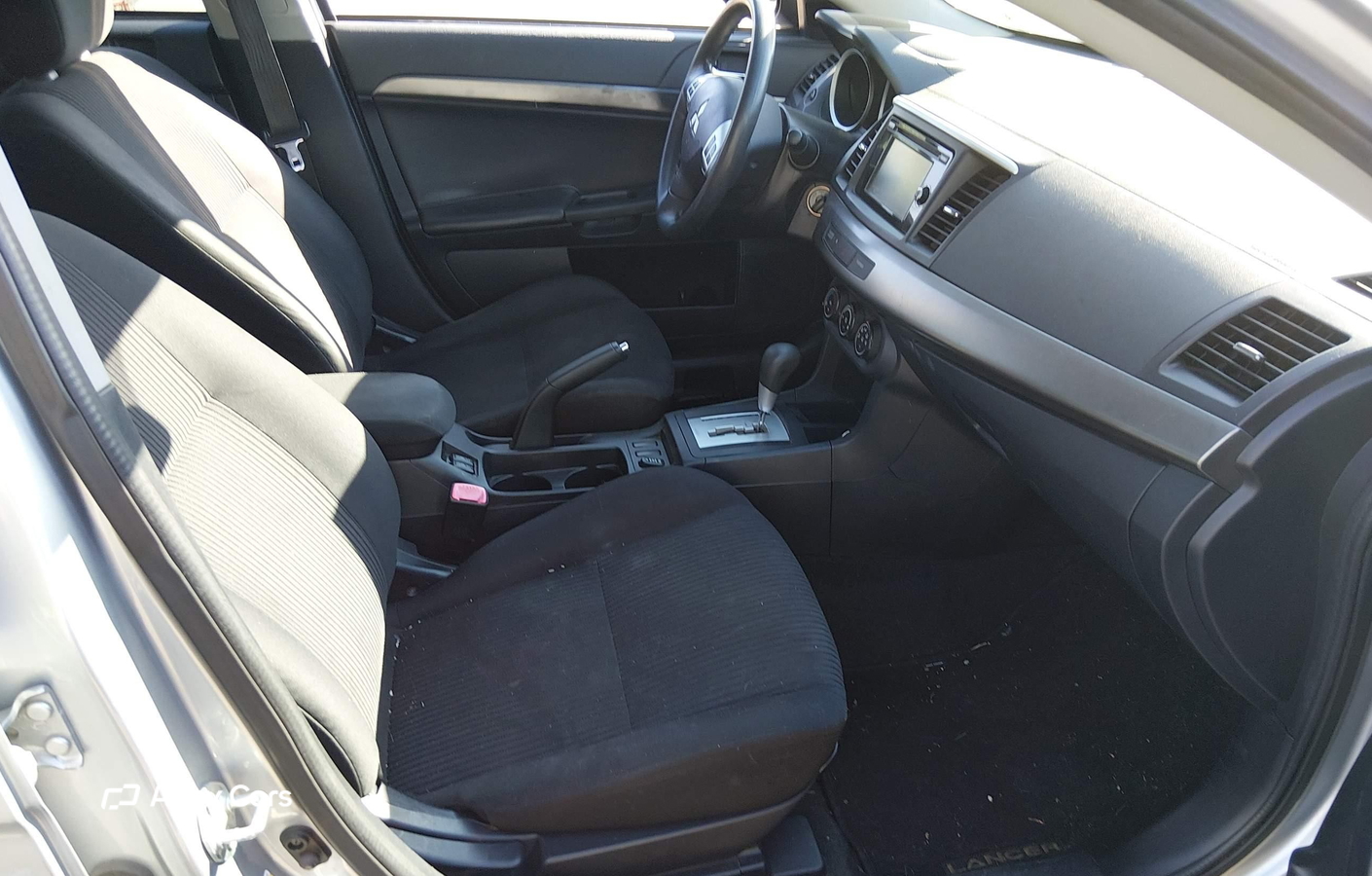 Mitsubishi Lancer 2015