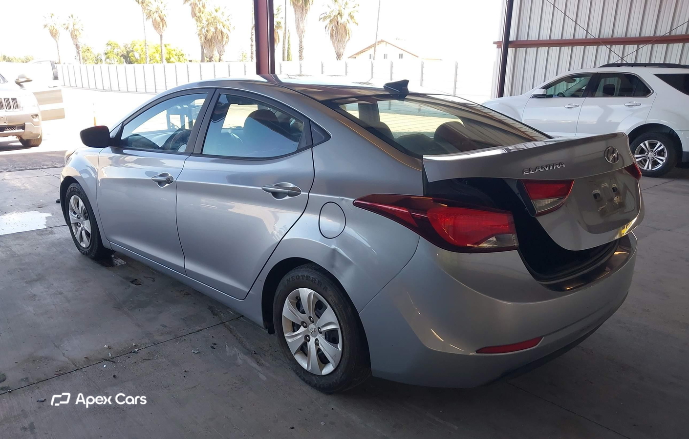 Hyundai Elantra 2016