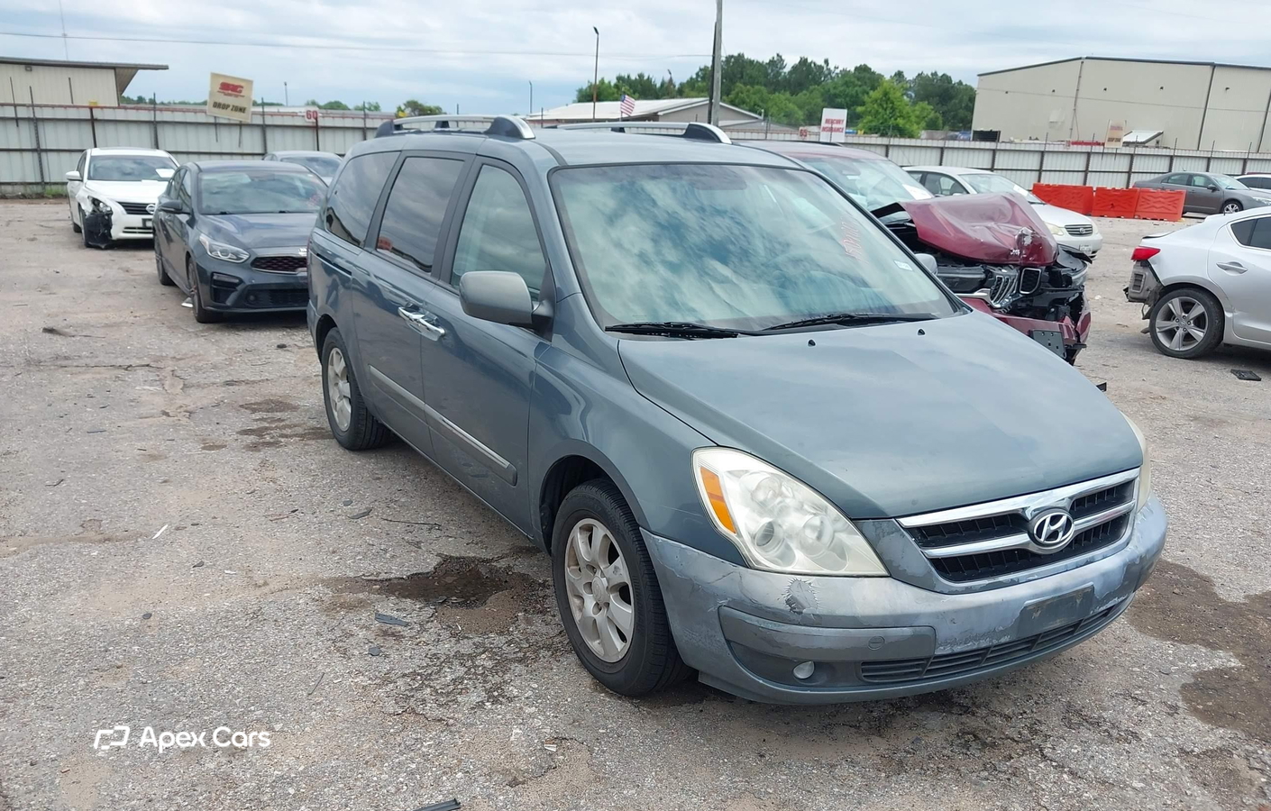 Hyundai Entourage 2007
