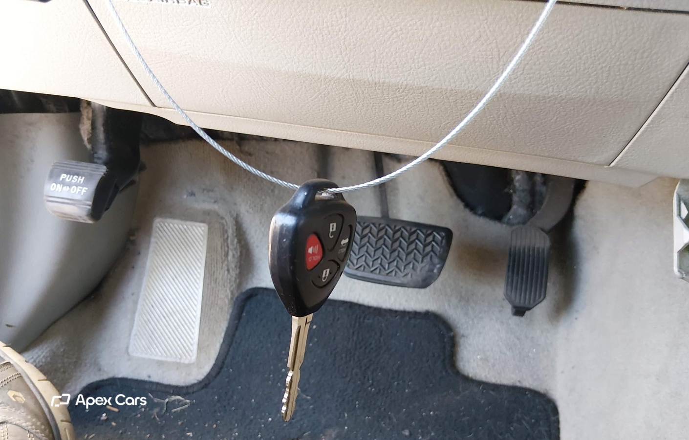 Toyota Avalon 2011