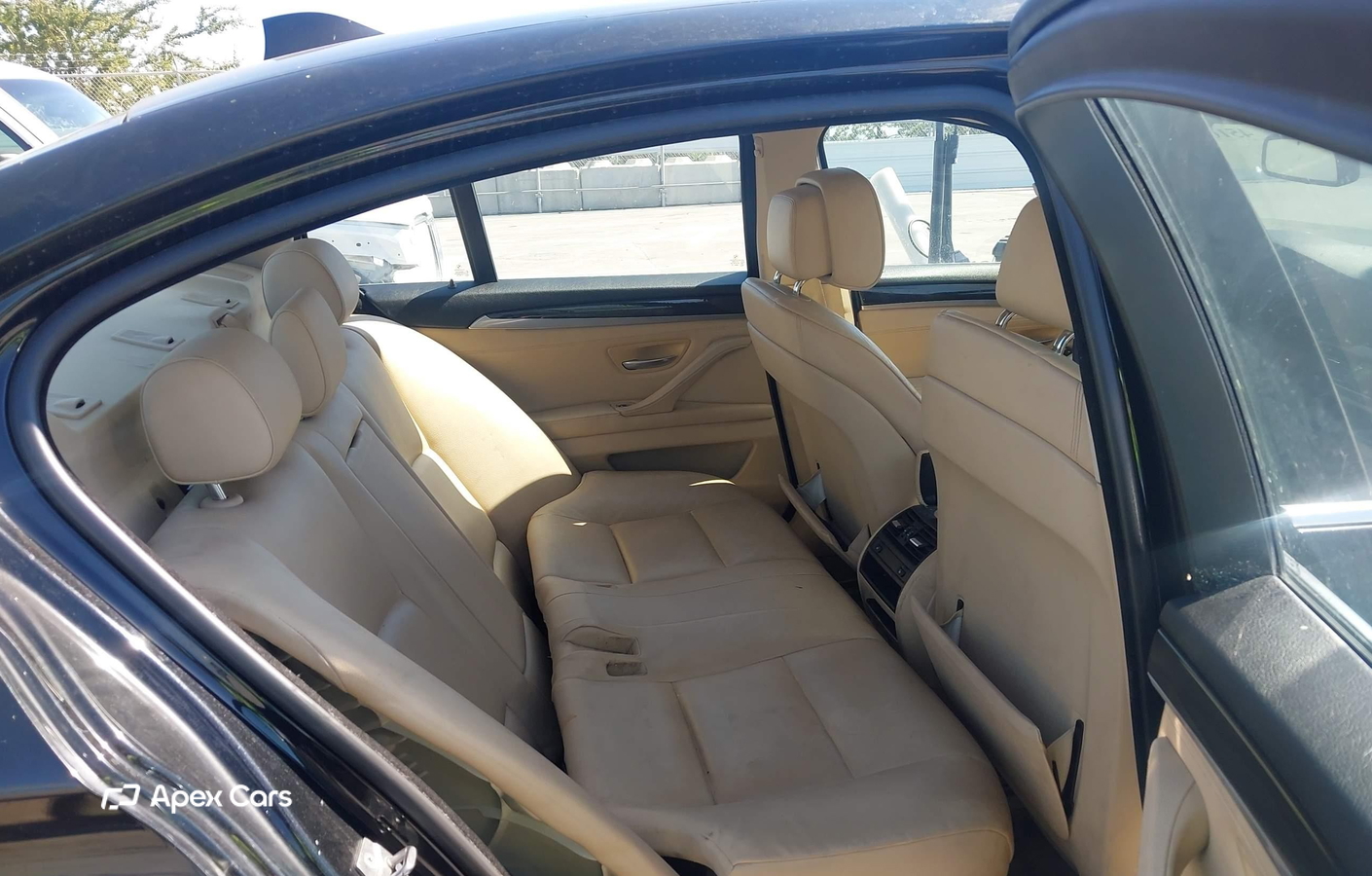 BMW Series 5 2011