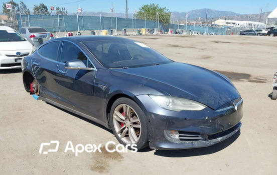 Tesla Model S 2015 - Image 1 of 18