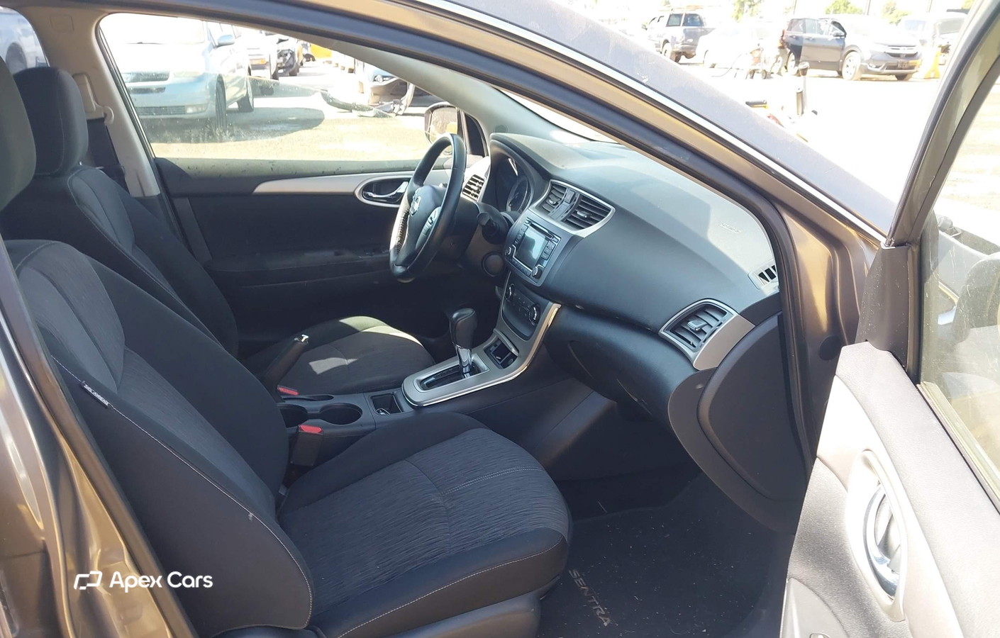 Nissan Sentra 2015