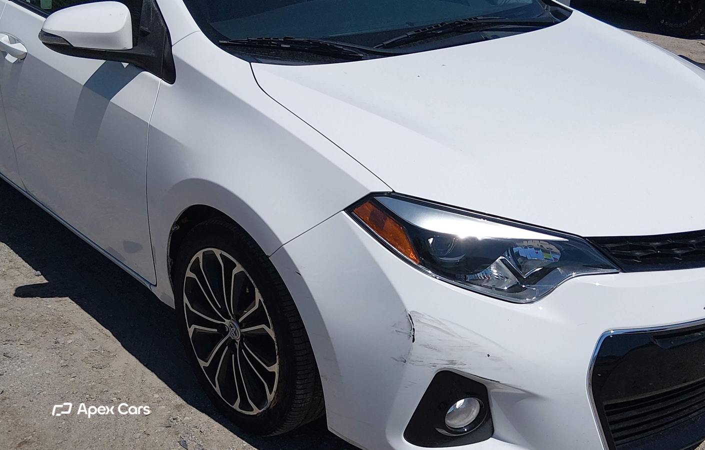 Toyota Corolla 2015