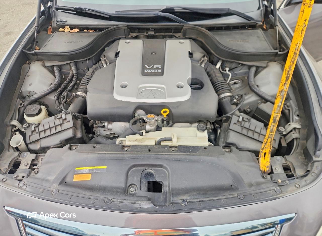 Infiniti G 2012
