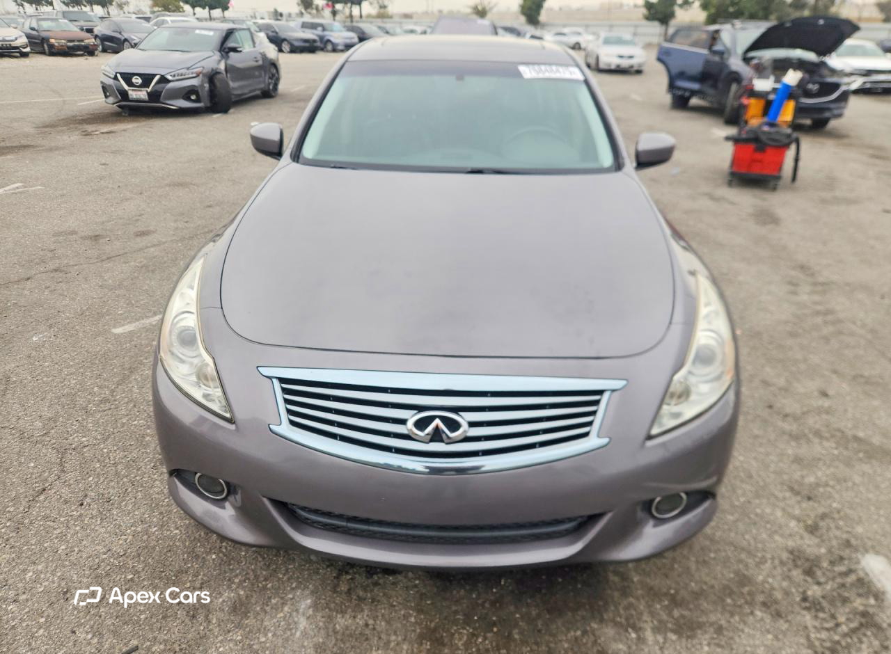 Infiniti G 2012