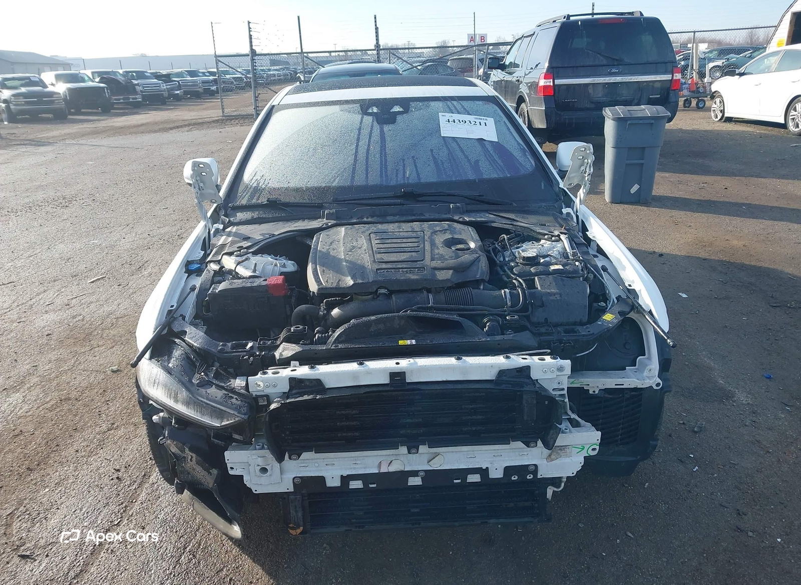 Jaguar XE 2020