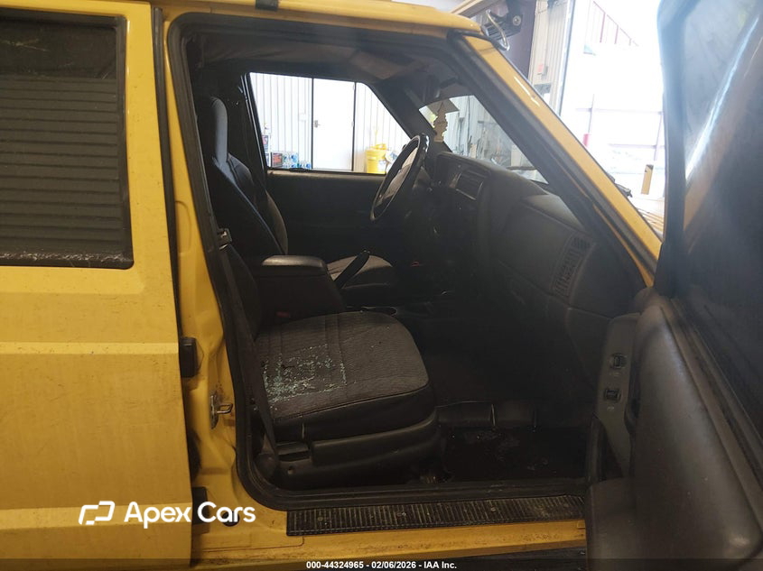 Jeep Cherokee 2000