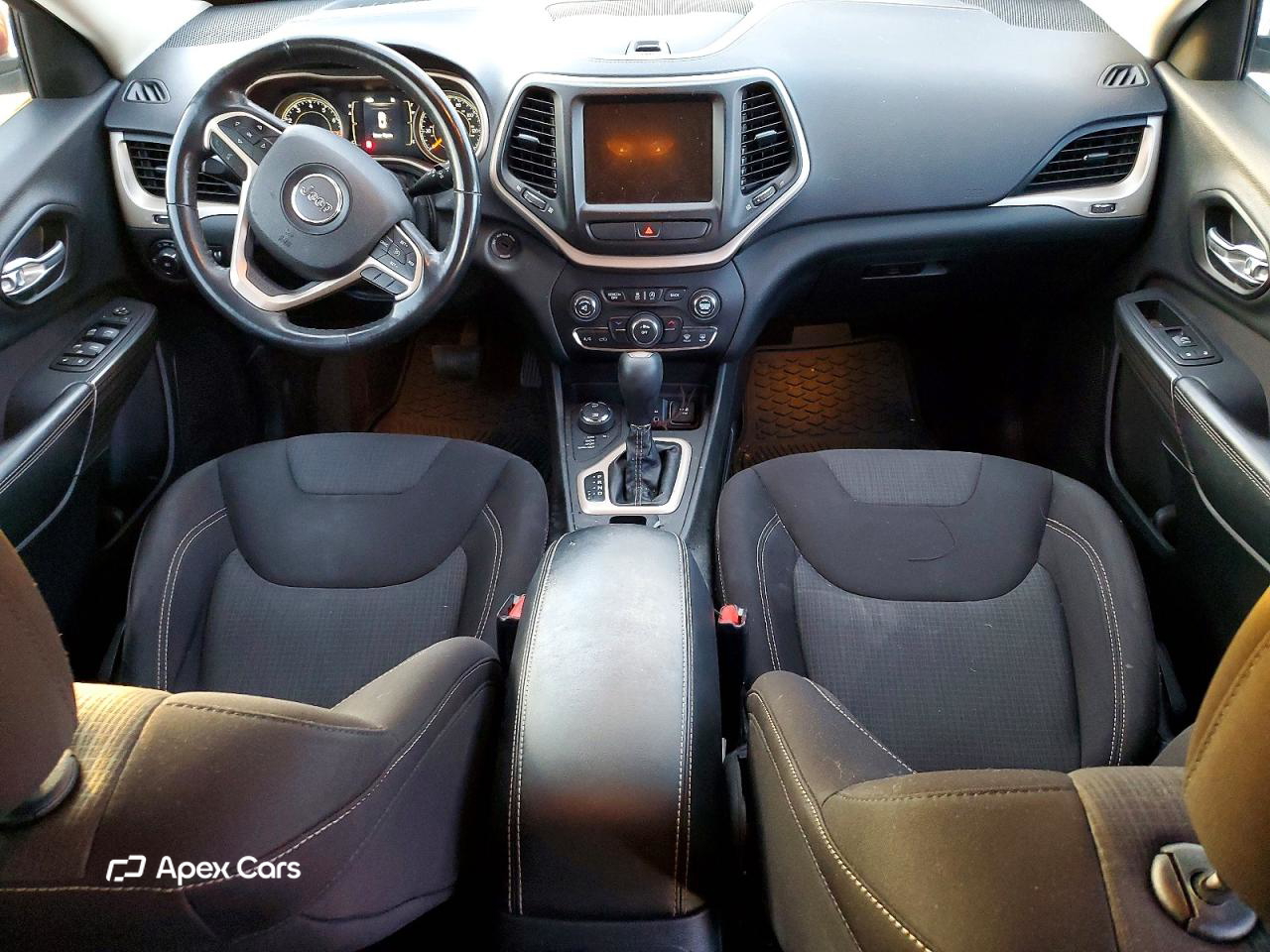Jeep Grand Cherokee 2015