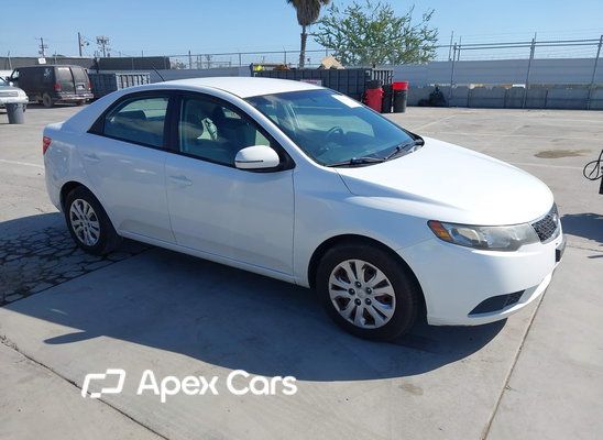 Kia Forte 2011 - Image 1 of 12