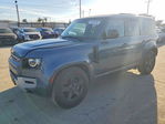 Land Rover Defender 2023
