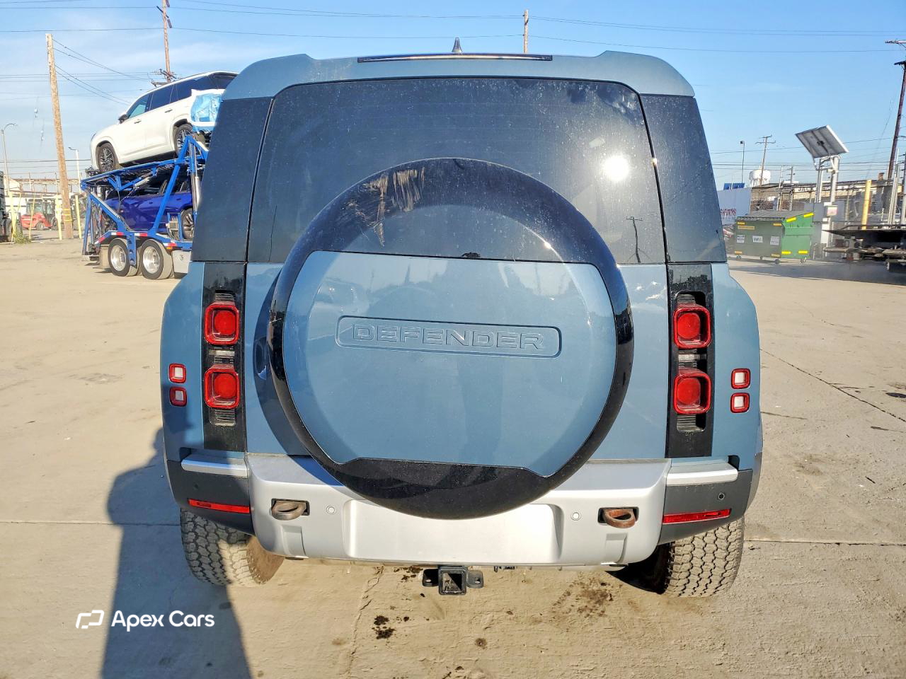 Land Rover Defender 2023