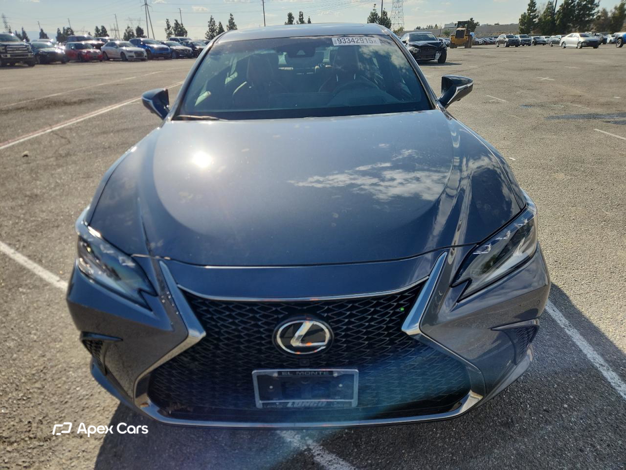 Lexus ES 2024